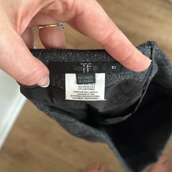 Teenflo wool skirt - Picture 3 of 4